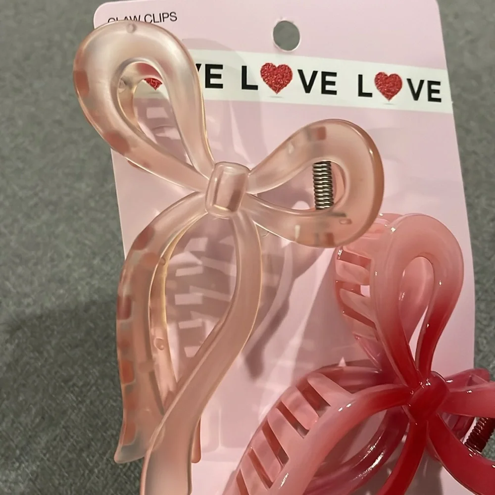Scünci Valentines Day Hair Accessories perfect for a basket total of 8
